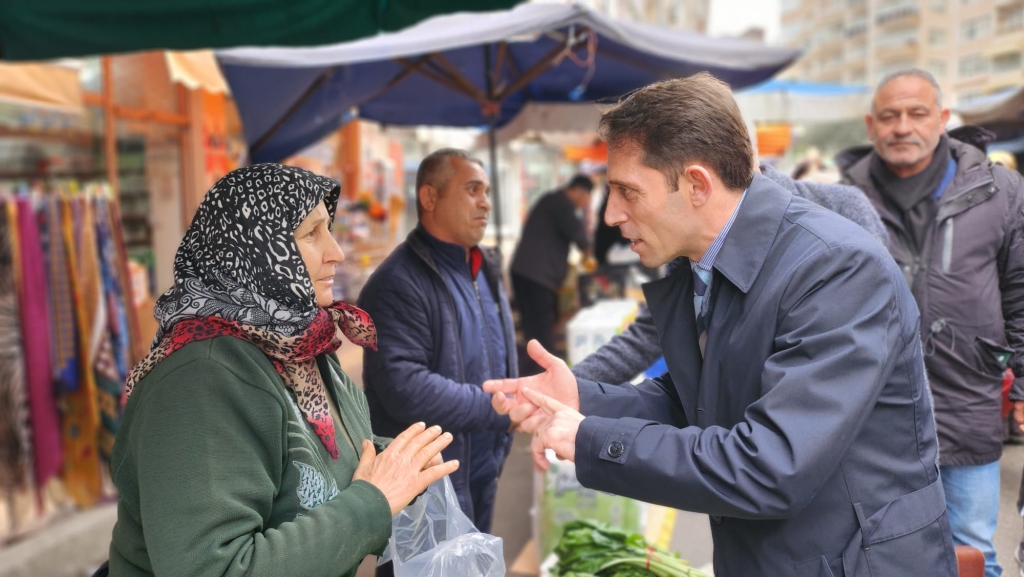 Mustafa Yeşilyurt, Pazar Esnafının Derdini Dinledi