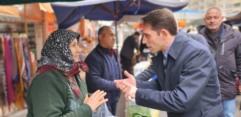 Mustafa Yeşilyurt, Pazar Esnafının Derdini Dinledi