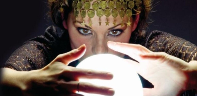 Falcılara, Medyumlara, Astrologlara Ceza…