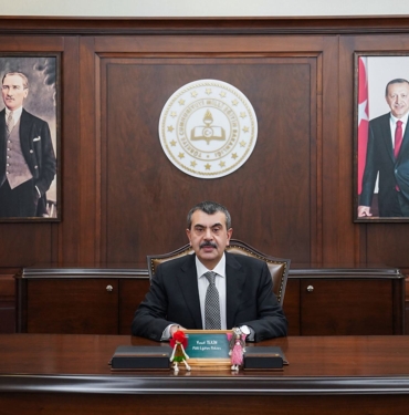 MEB Müfredatının Yeni Taslağı Kamuoyuyla Paylaştı