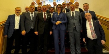Macaristan'da Samsun Zirvesi