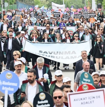 Samsunlu Avukatlar Büyük Savunma Mitingine Katıldı