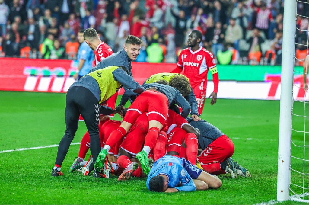 Samsunspor 1 - 1 Adana Demirspor