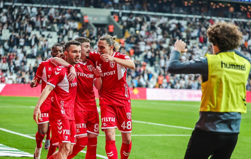 Samsunspor, İstanbul'dan Mutlu Dönüyor