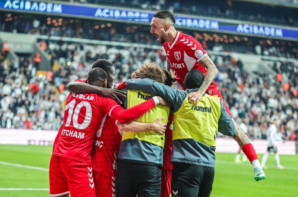 Samsunspor, İstanbul'dan Mutlu Dönüyor