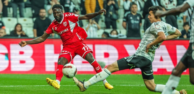 Samsunspor, İstanbul’dan Mutlu Dönüyor