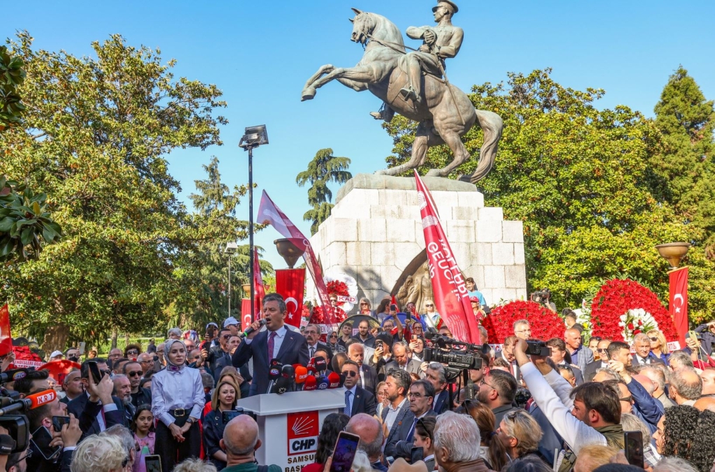 CHP Genel Başkanı Özgür Özel Samsun'da