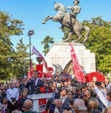 CHP Genel Başkanı Özgür Özel Samsun'da