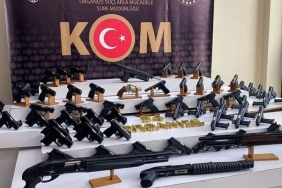 Samsun Dahil 77 ilde Bin 877 Silah Ele Geçirildi