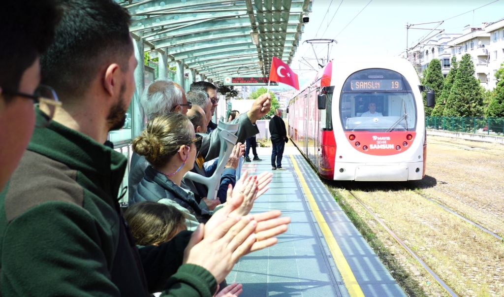 Samsun Tramvaylarına 19 Mayıs'a Özel İmaj