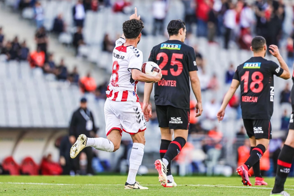 Samsunspor Sezonu Yenilgiyle Kapattı