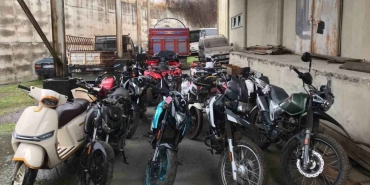 Tescilsiz Motorsikletler Otoparka Çekiliyor