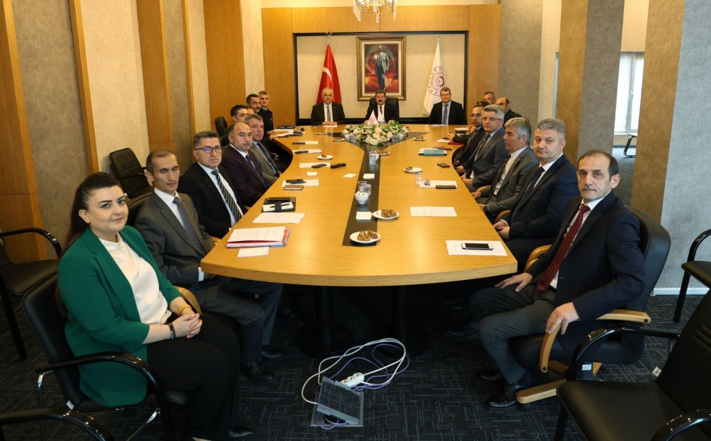 Vali Tavlı'dan Hem Uyarı Hem Destek Çağrısı