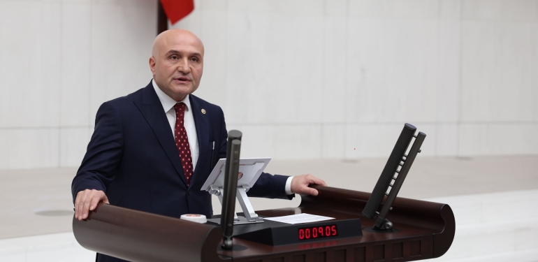 Erhan Usta, AJet’in Rötarları ve Mağduriyetleri Meclis Gündemine Taşıdı