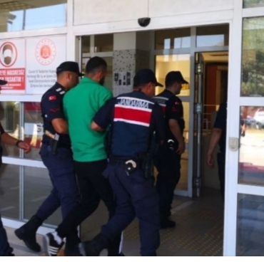 Eşini Öldüren Katil Polise 'Sebepsizlik İndirimi'