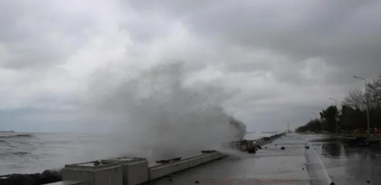 Samsun Valiliği’nden ‘Denize Girmeyin’ Uyarısı!
