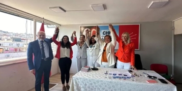 CHP Samsun'da Bahadır, Kadın Kolları Başkanlığı'na Seçildi!