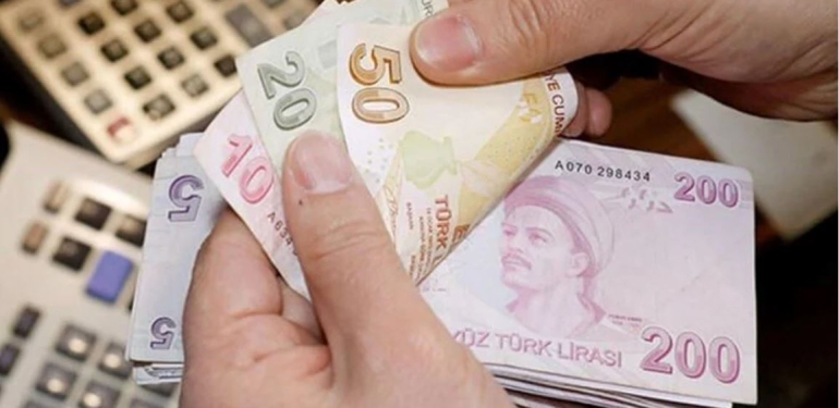 Kulislerde Emekliye İlave Zam Açıklaması