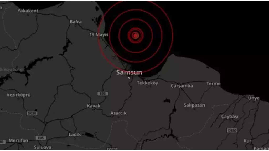 Samsun'da Endişelendiren Deprem!
