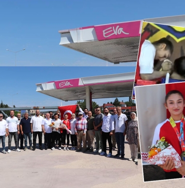 Dünya Şampiyonu Şaziye Demir'e Davul-Zurnalı Karşılama