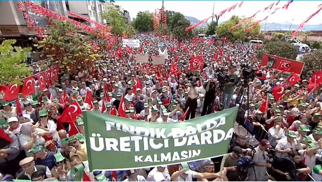 Özgür Özel'den Fındık Fiyatı Tepkisi