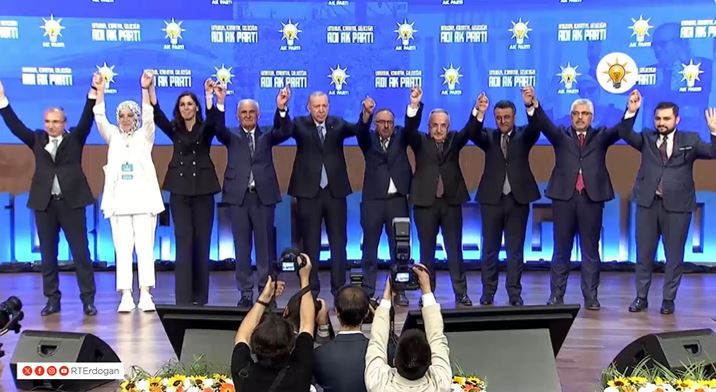 YRP'li Refahattin Şencan AK Parti'ye Geçti