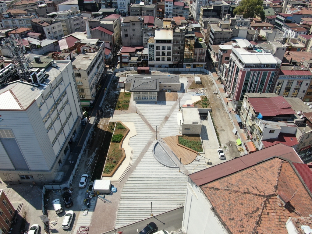 Samsun'da Yeni Otopark ve Meydan Projesi Açılışa Hazır