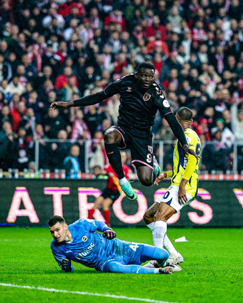 Samsunspor Son Dakikada Fenerbahçe’den 1 Puan Kopardı