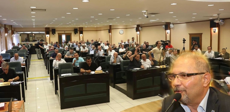 CHP’li Tekcan’dan AK Partili Başkana ‘Gülsan’ Desteği