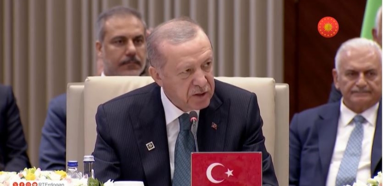 Erdoğan’dan ‘Ortak Türk Alfabesi’ Açıklaması