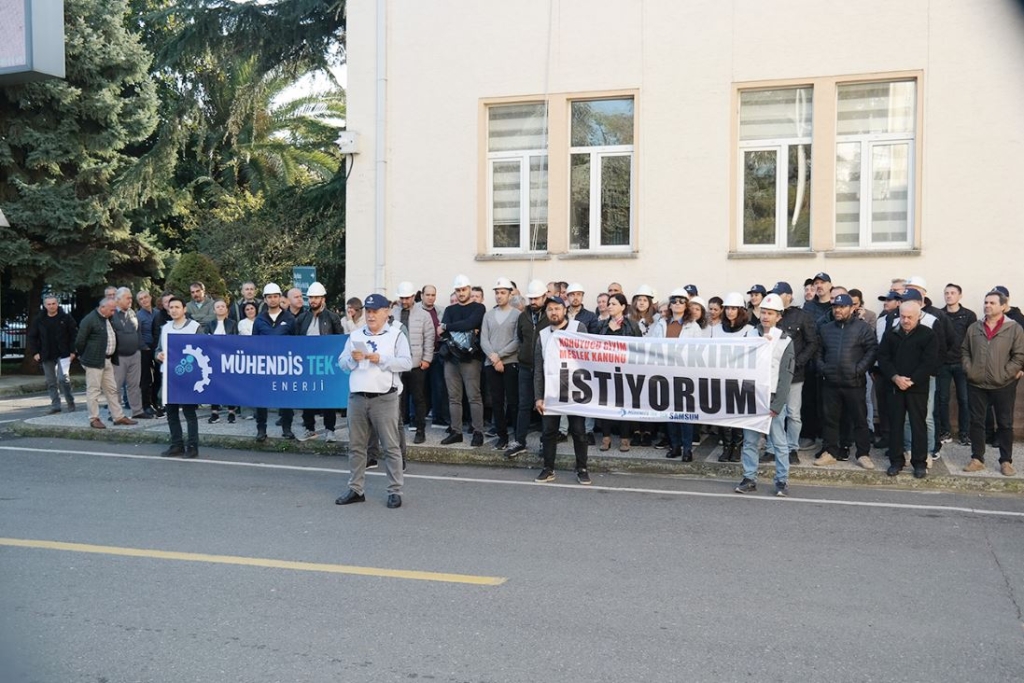 Samsun'da Mühendis TEK-SEN Üyeleri İş Bıraktı