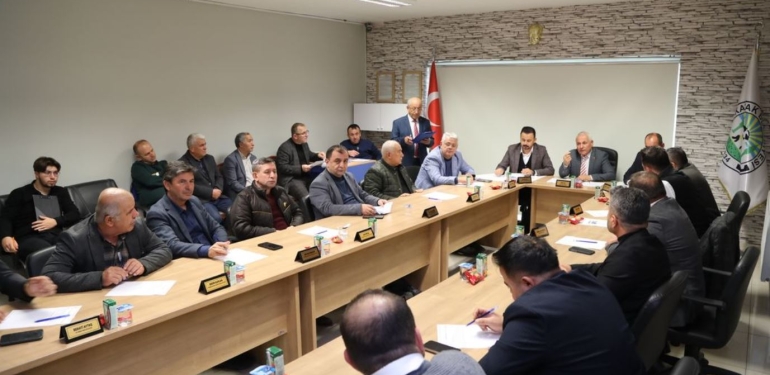 Yeniden Refah Partisi’nde Kavak Krizi