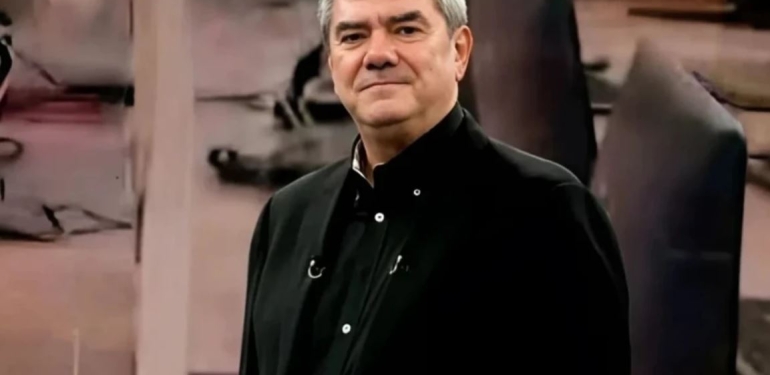 Gazeteci Yılmaz Özdil Kalp Krizi Geçirdi