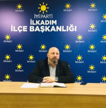 İYİ Parti’den İstifalara Sert Tepki