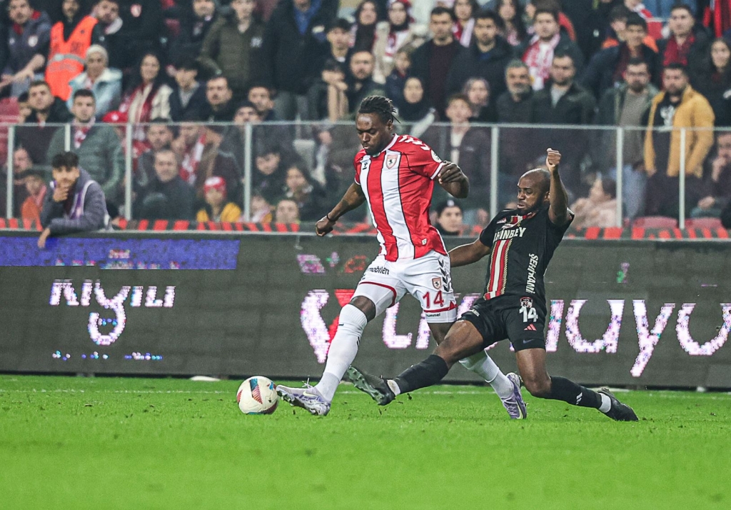 Samsunspor, Gaziantep FK’yi 2-1 Yenerek 3 Puan Aldı