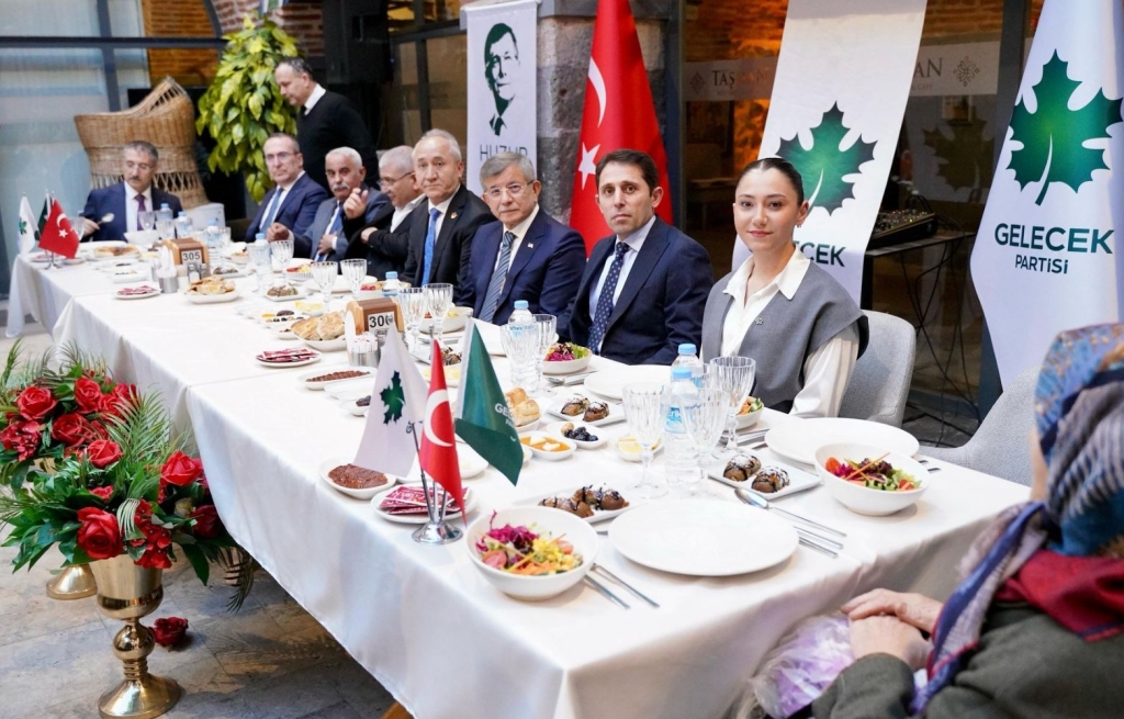 Davutoğlu Samsun’da Konuştu