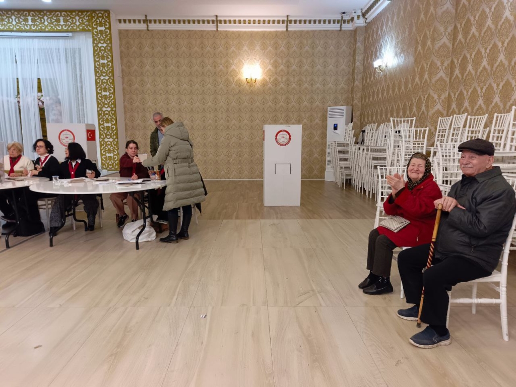 Samsun’da Demokrasi Sandıklarına Yoğun Katılım