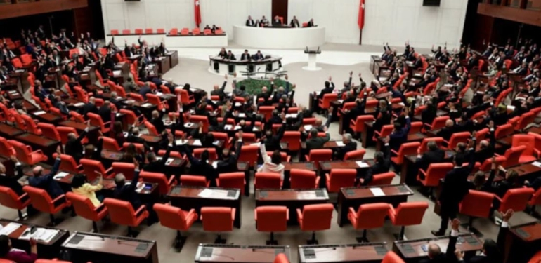 İklim Kanunu Tasarısı Komisyona Geri Çekildi