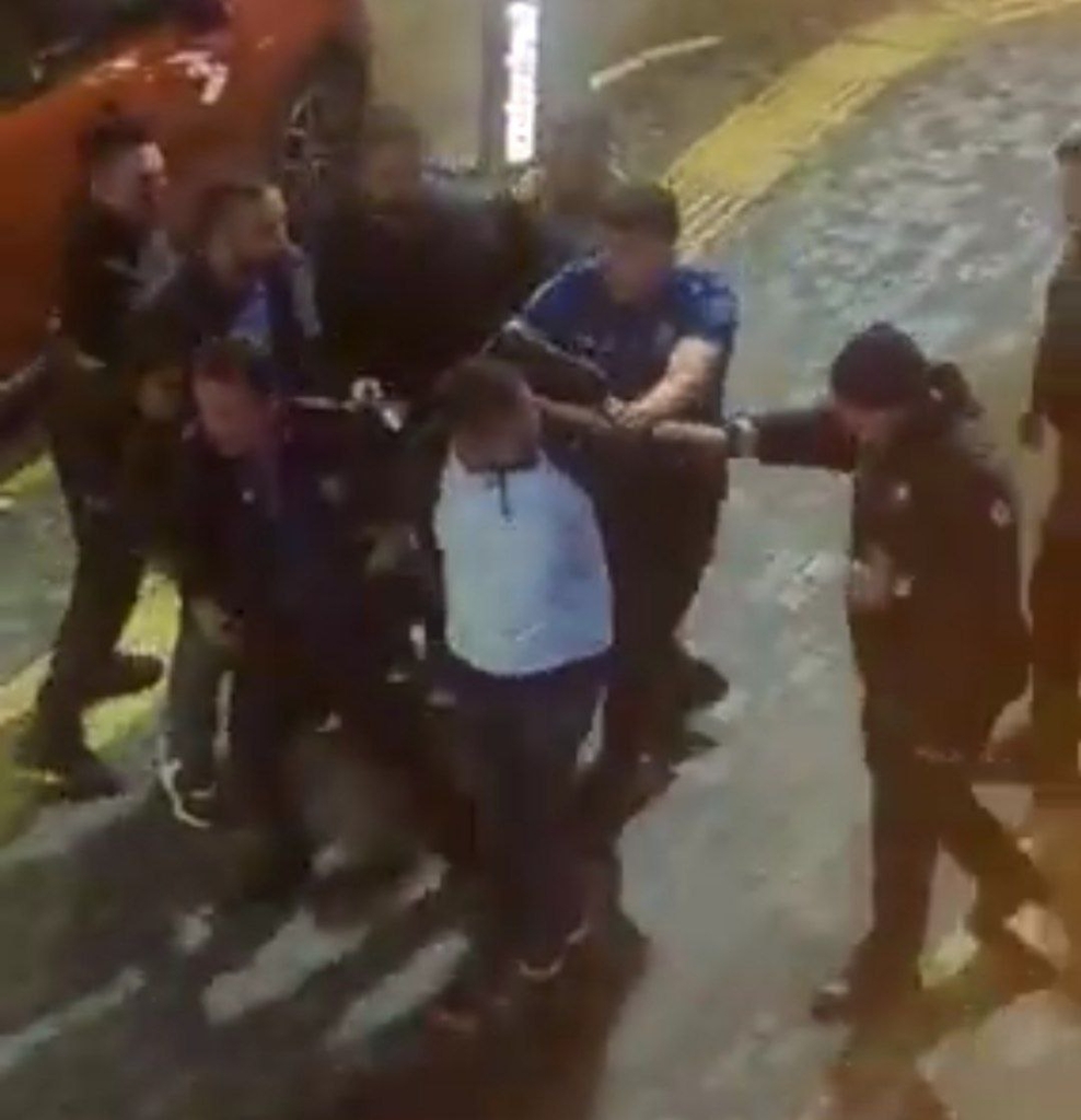 YRP’li İlçe Başkanına Ters Kelepçe