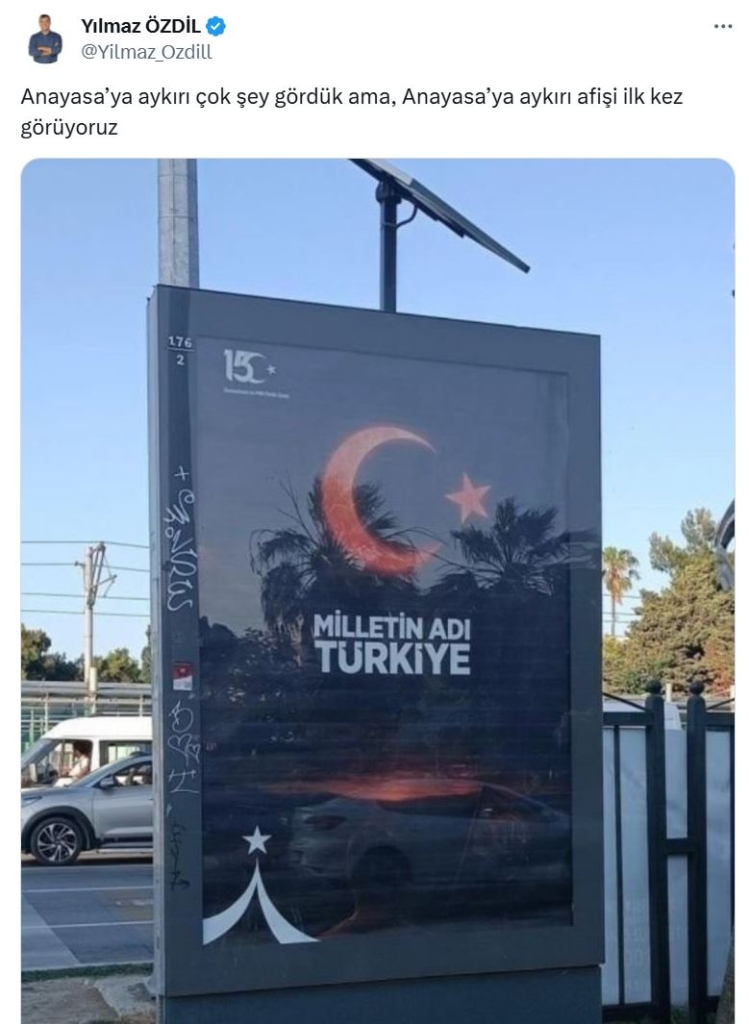 Samsun’daki Afişe Bir Tepki de Yılmaz Özdil'den 