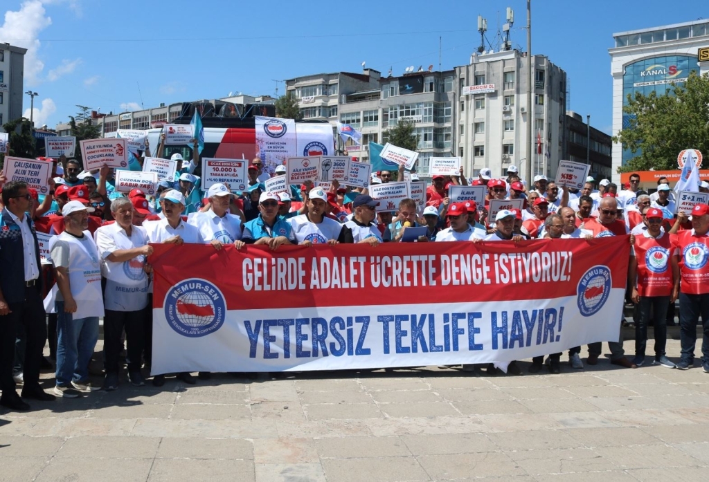 Samsun’da Memur-Sen’den Zam Teklifine Sert Tepki