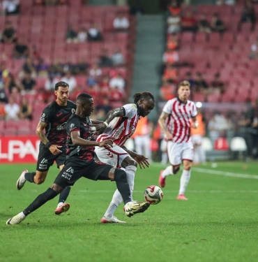 Samsunspor Sezona Galibiyetle Başladı