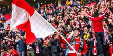 Samsunspor Taraftarından Dev Ekran Çağrısı