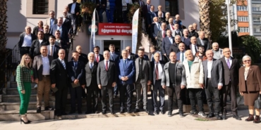 Muhtarlarımız Demokrasimizin Mihenk Taşlarıdır