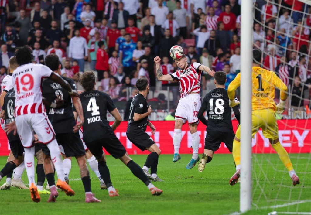Samsunspor Evinde 2 Puan Bıraktı