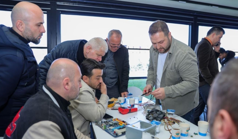 İlkadım’da Elektronik Atıklar Tamirle Hayat Buldu