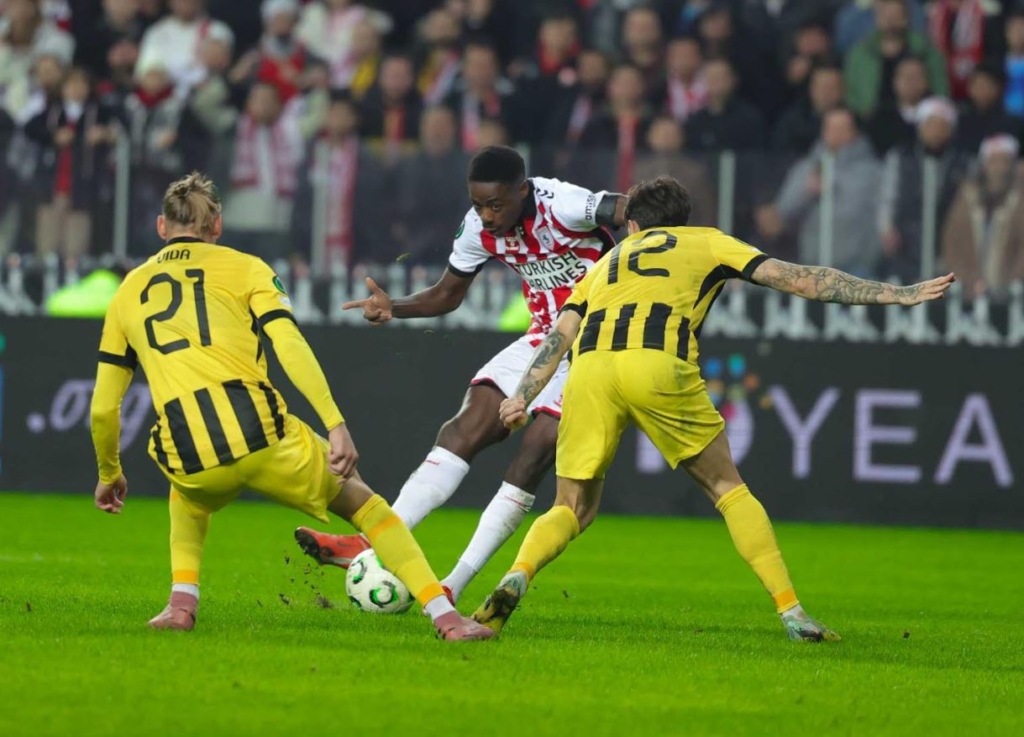 Samsunspor Evinde Yıkıldı