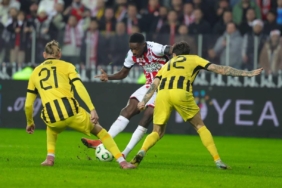 Samsunspor Evinde Yıkıldı
