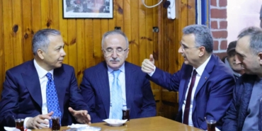 Bakan Yerlikaya İlkadım’da Vatandaşlarla Buluştu