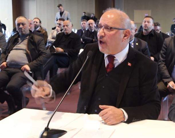 CHP Grup Başkan Vekili Atila Tekcan